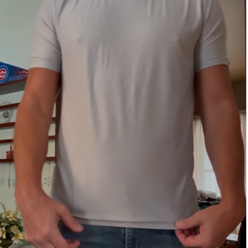 Men's Gray Vuori T-Shirt